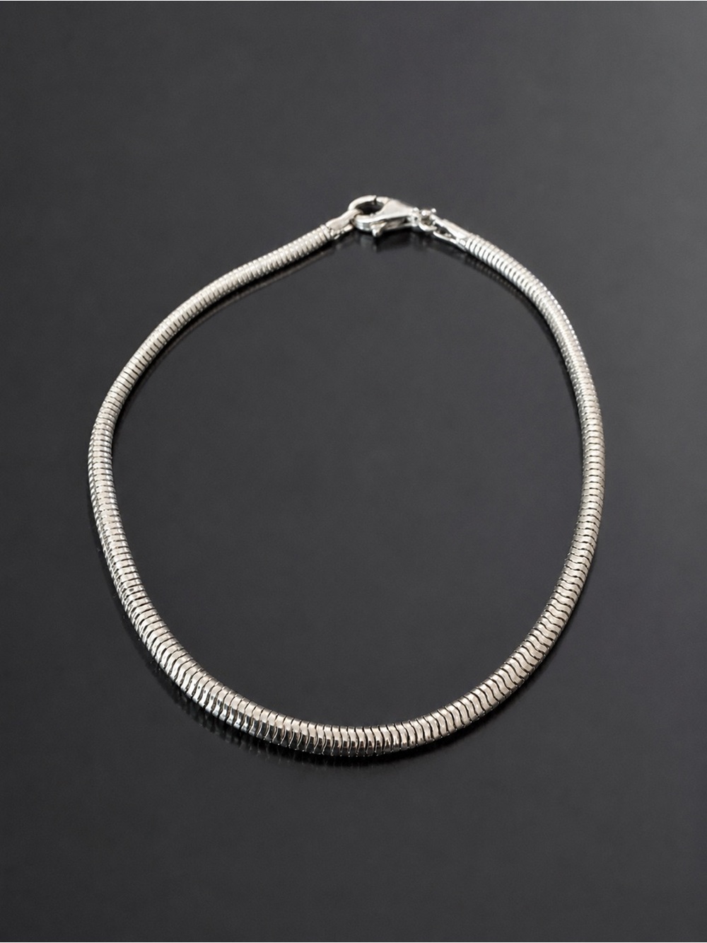 Sterling Silver Snake Chain Bracelet Lobster Clasp 8.5 Inches 7.5 Grams - Picture 3 of 4